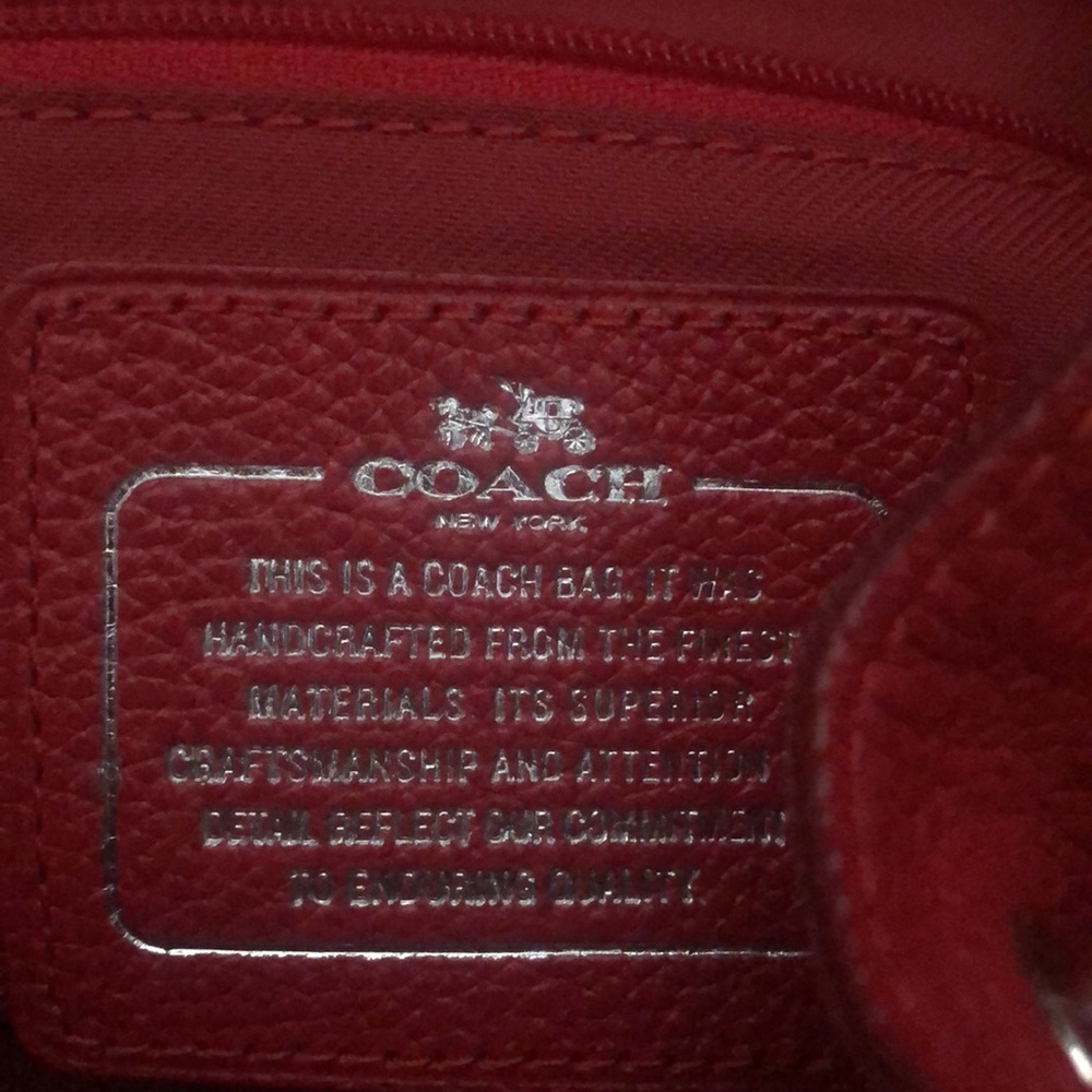 Authentic Coach backpack - Picture 7 of 8